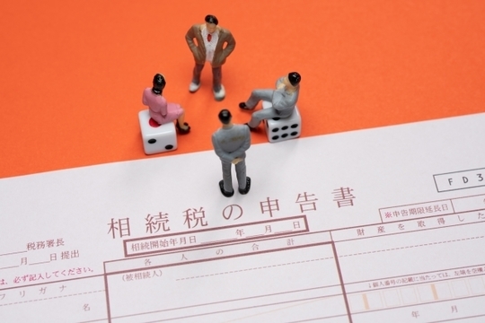 死亡保険金の受け取り後に必要な「確定申告」と「相続税申告」