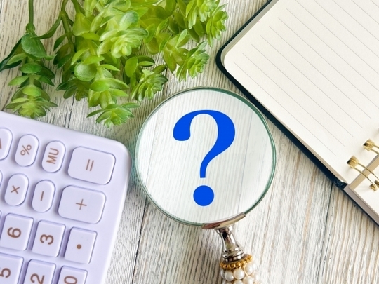 死亡保険金にかかる税金は3種類 いくらから申告が必要？