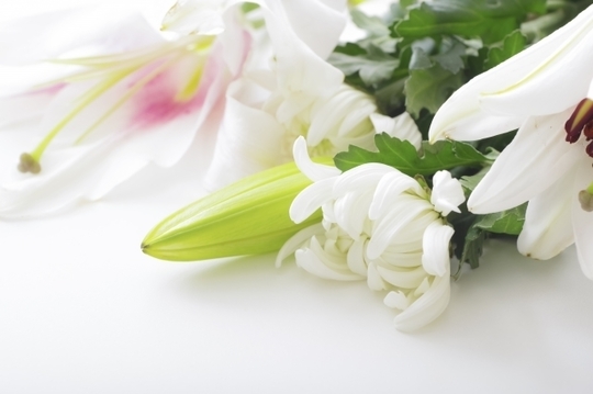 そもそも葬儀費用は誰がどう負担する？